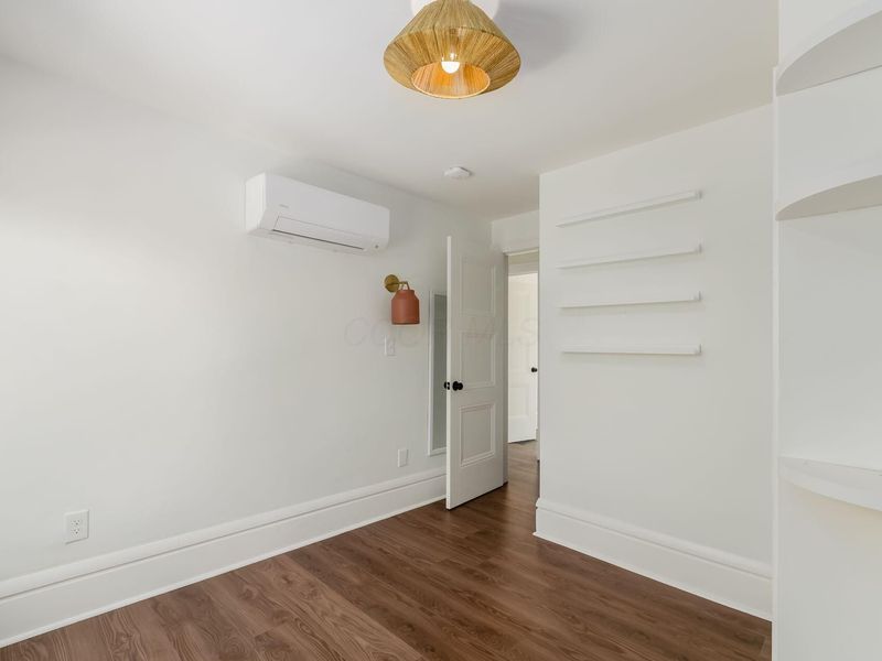 95 E Pacemont Road, Columbus, OH 43202 Photo 30