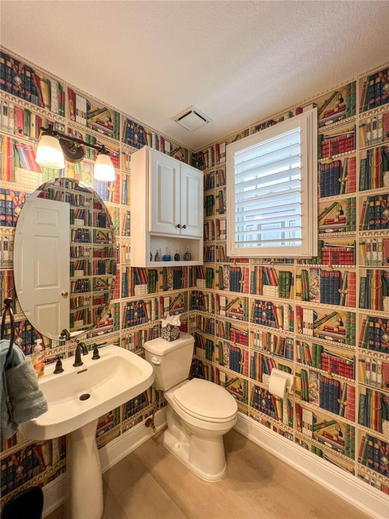 350 2nd Street N, Unit 8, Saint Petersburg, FL 33701 Photo