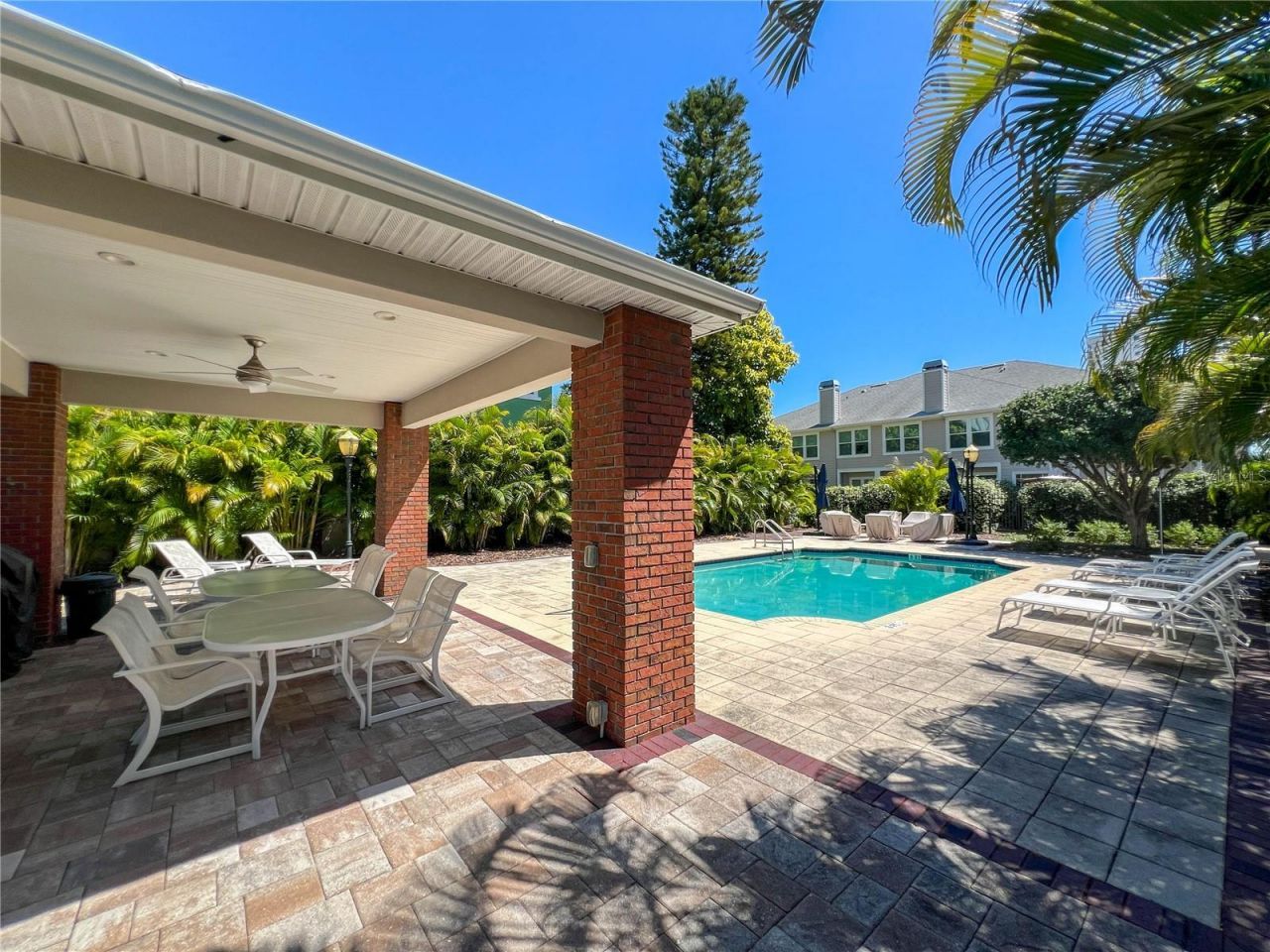350 2nd Street N, Unit 8, Saint Petersburg, FL 33701 Photo