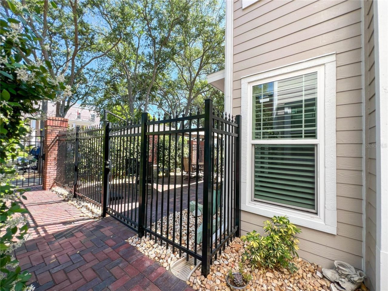 350 2nd Street N, Unit 8, Saint Petersburg, FL 33701 Photo
