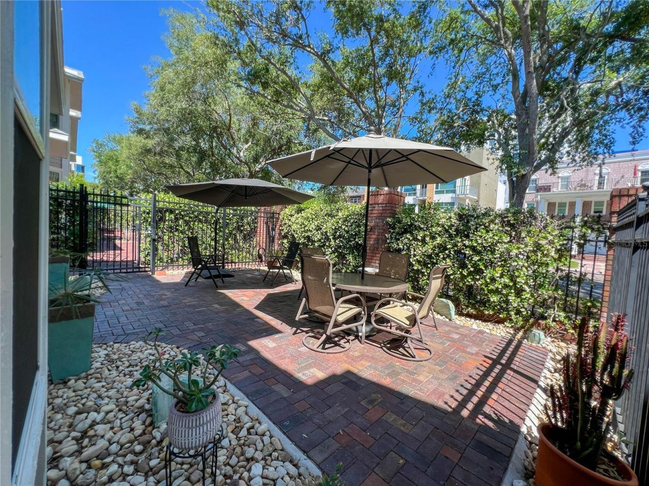 350 2nd Street N, Unit 8, Saint Petersburg, FL 33701 Photo