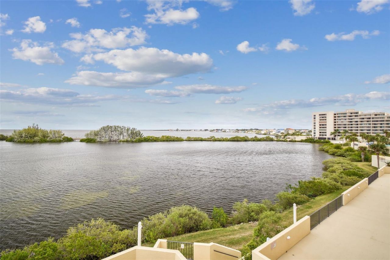 5915 Sea Ranch Drive , Unit 308, Hudson, FL 34667 Photo