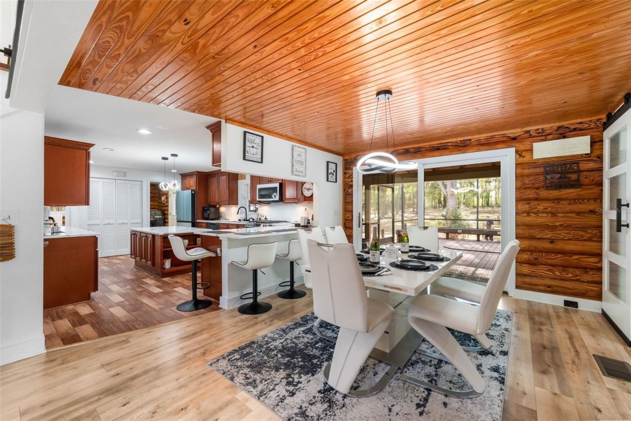 1114 SW 143rd Street , Newberry, FL 32669 Photo