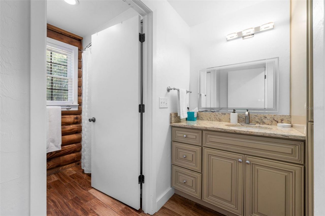 1114 SW 143rd Street , Newberry, FL 32669 Photo