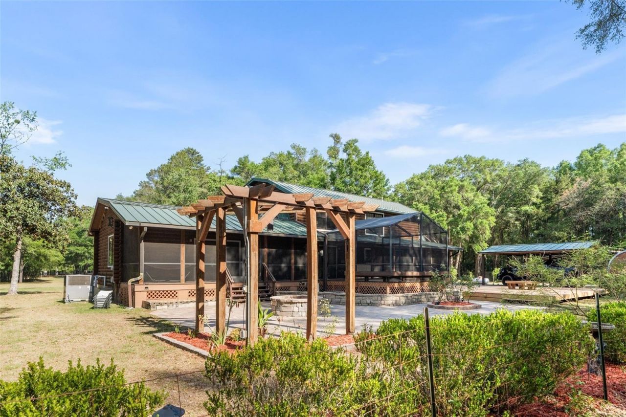 1114 SW 143rd Street , Newberry, FL 32669 Photo