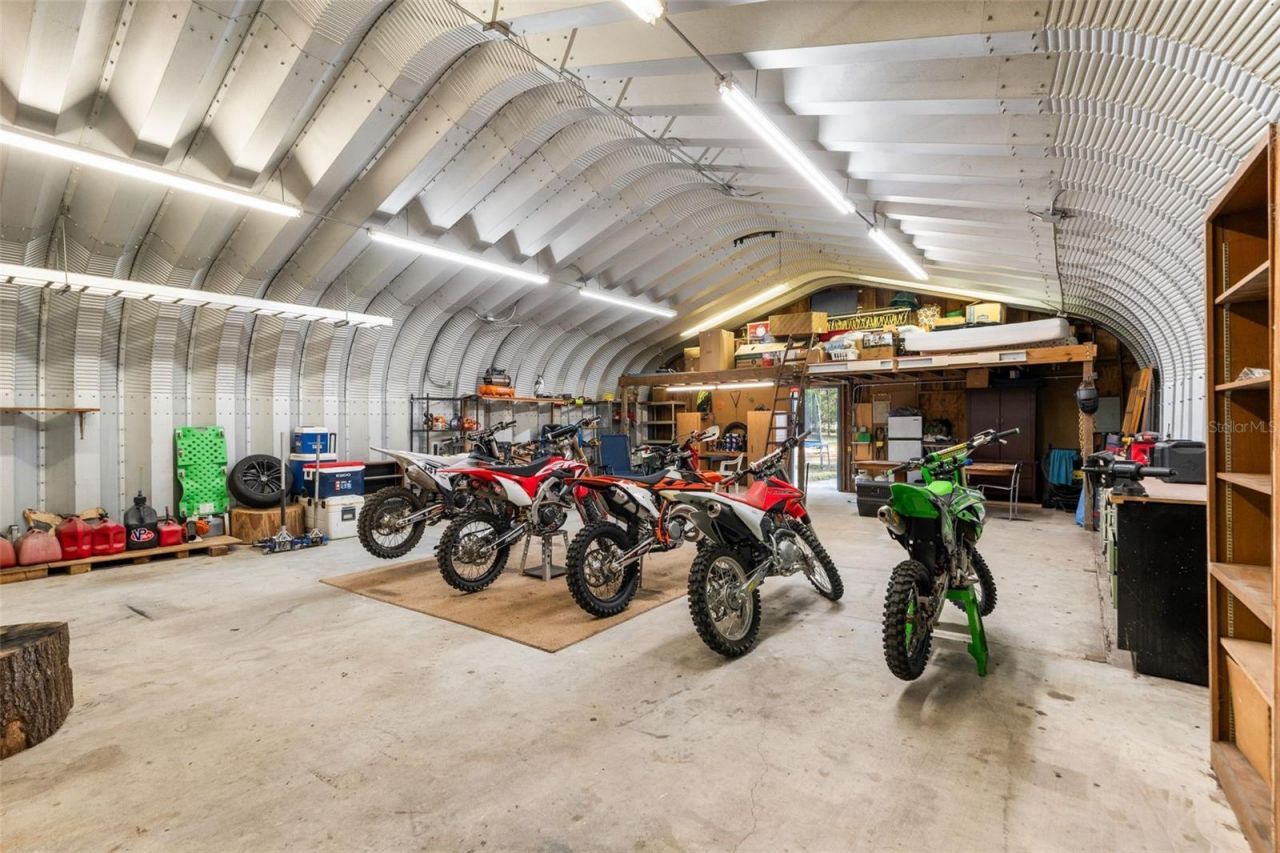 1114 SW 143rd Street , Newberry, FL 32669 Photo