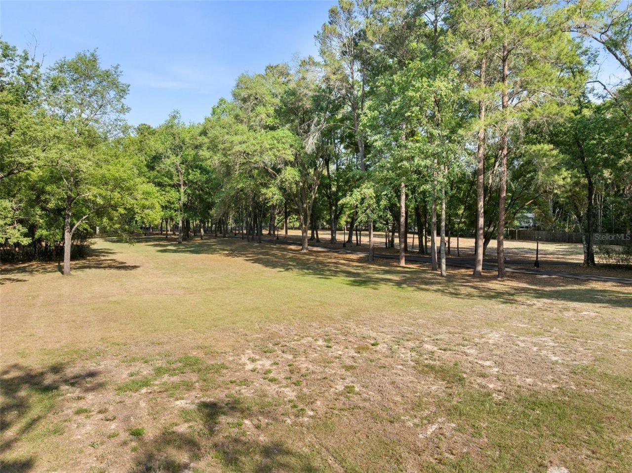 1114 SW 143rd Street , Newberry, FL 32669 Photo