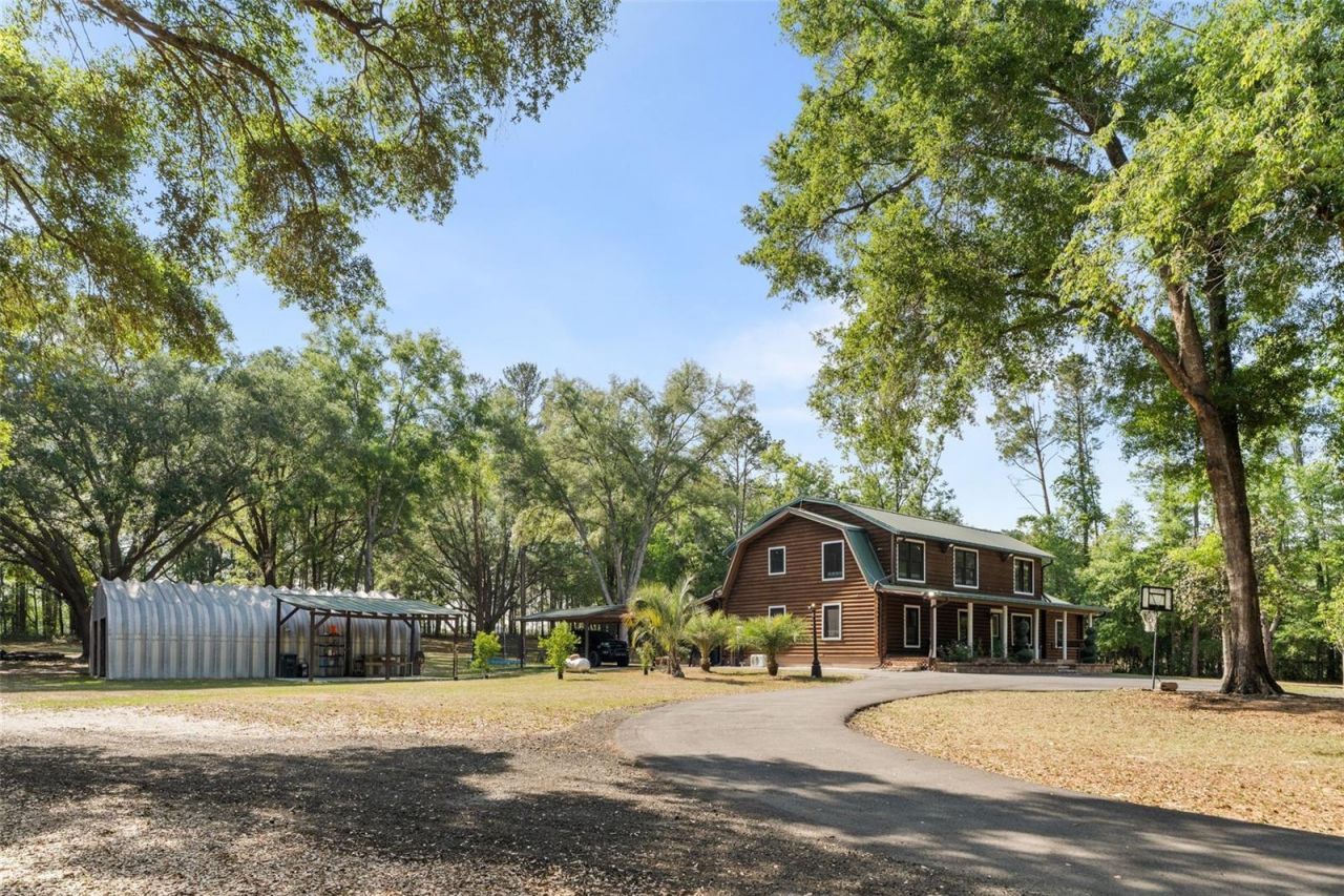 1114 SW 143rd Street , Newberry, FL 32669 Photo