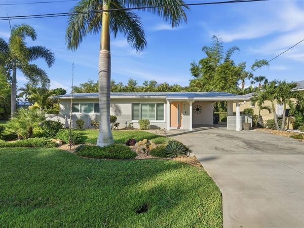 415 HARVEY STREET, PUNTA GORDA, FL 33950