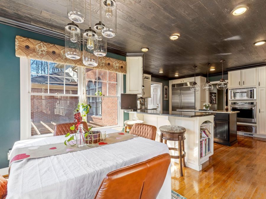 Property Image 32