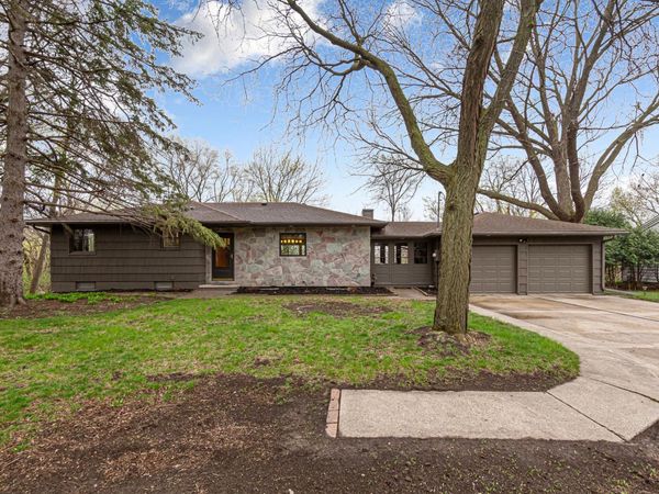1304 Noretta Drive , North Mankato, MN 56003