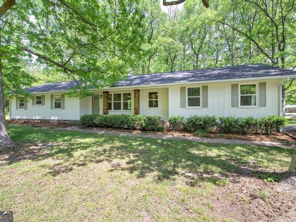 132 Echota Avenue NE, Calhoun, GA 30701