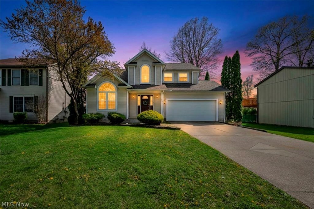 88 Magnolia Avenue , Northfield, OH 44067