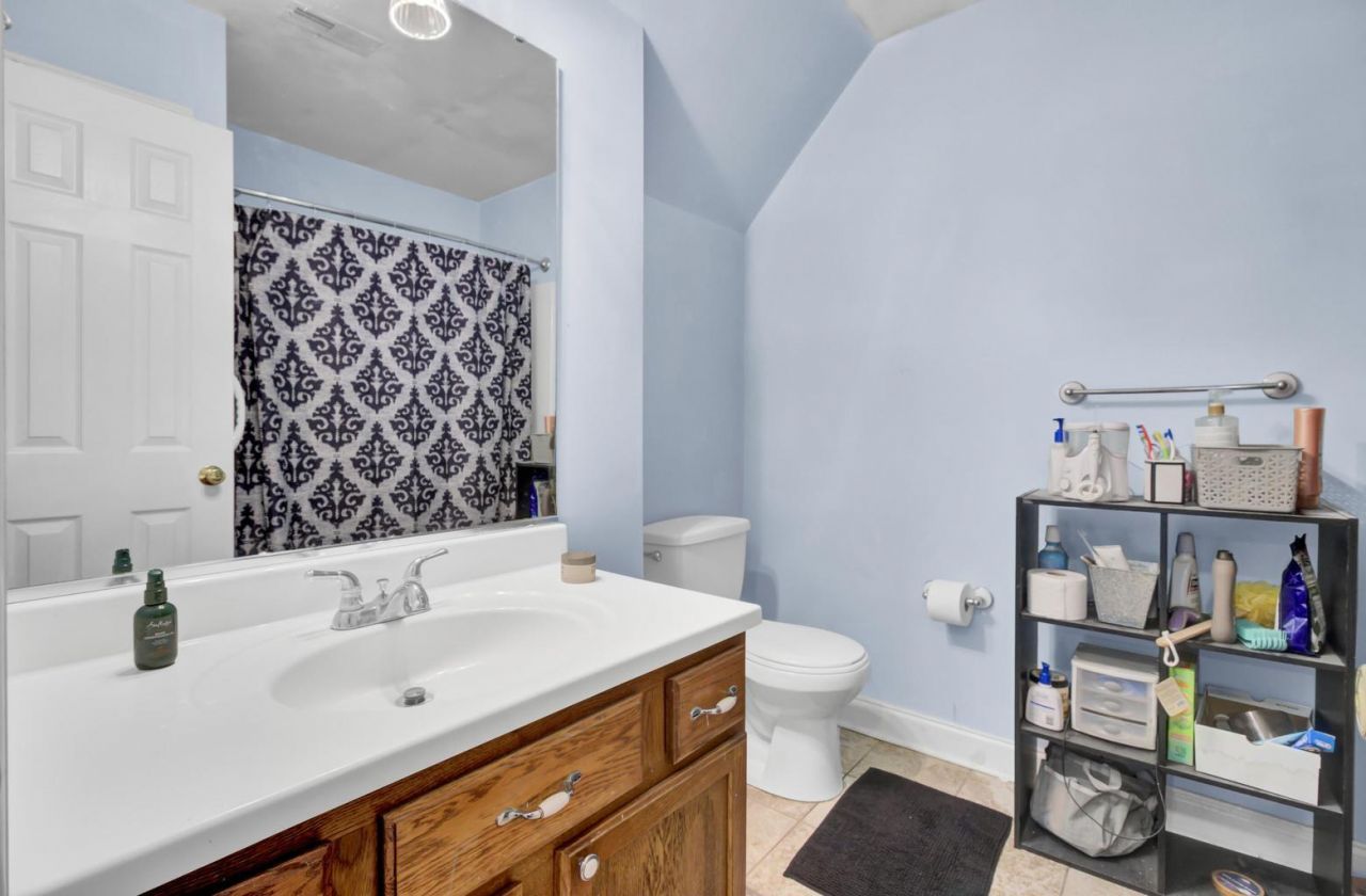 172 Cotillion Crescent Photo 16