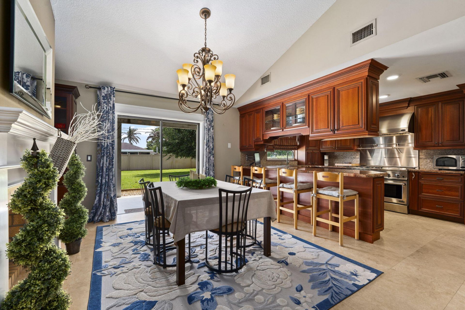 1730 SE Canora Road, Port Saint Lucie, FL 34952 Photo