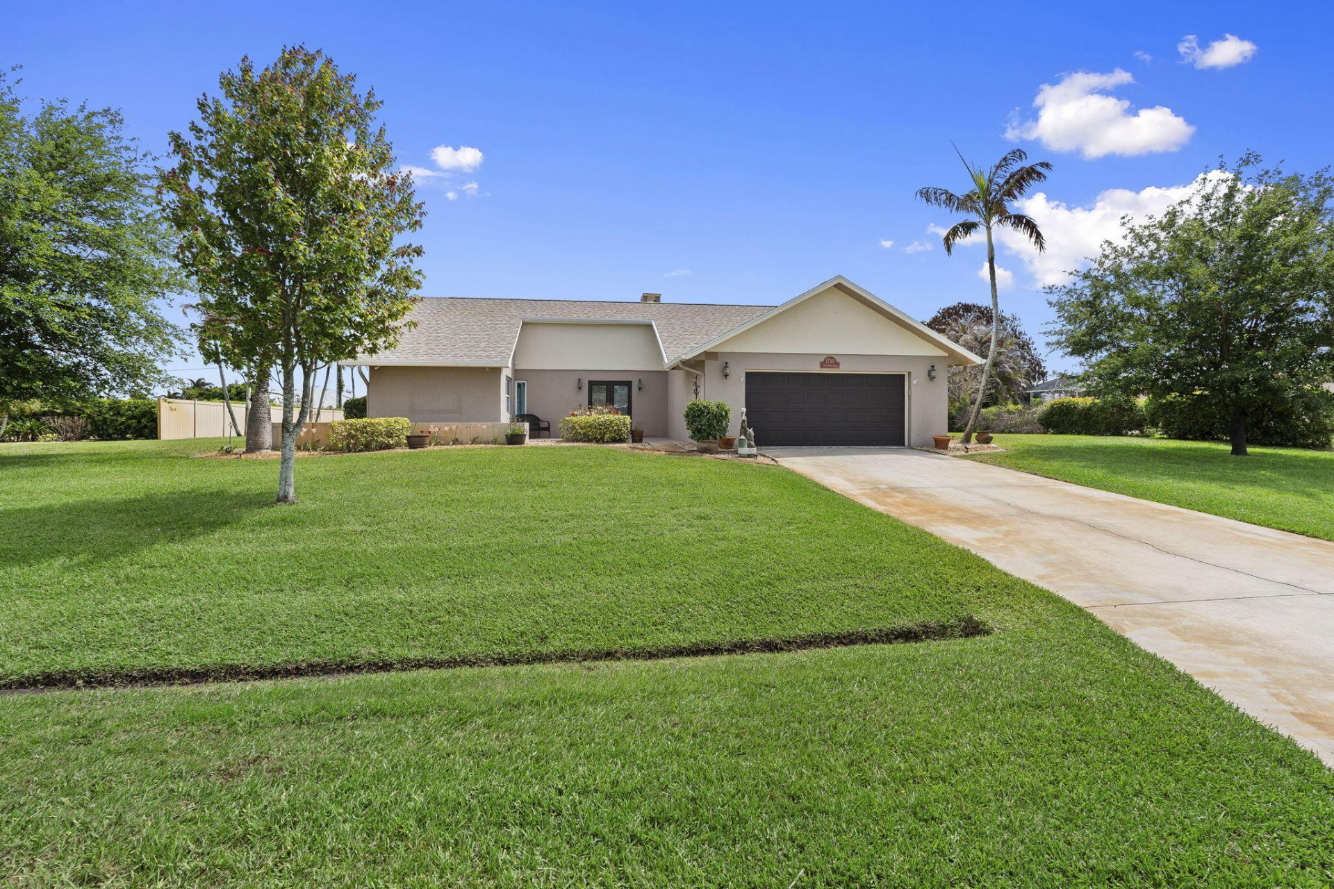 1730 SE Canora Road, Port Saint Lucie, FL 34952 Photo