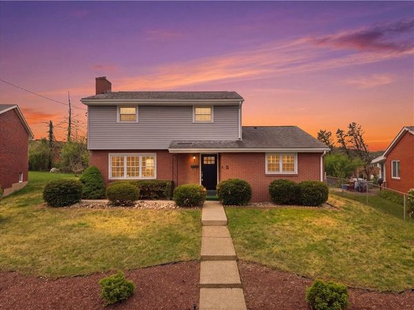 5 Olympia Park Plz , Mckeesport, PA 15132