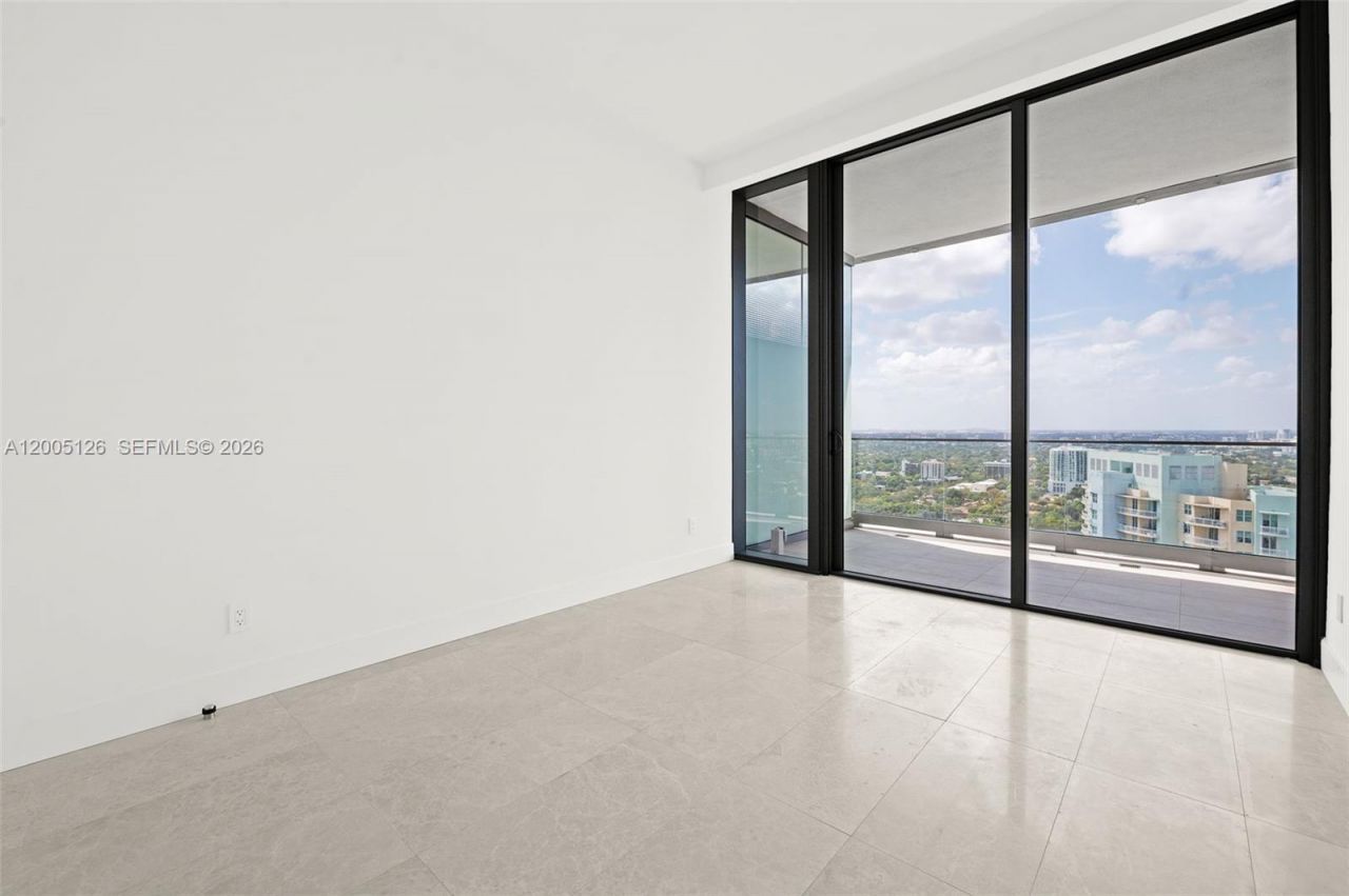 175 SE 25 Rd , Unit 2604, Miami, FL 33129 Photo