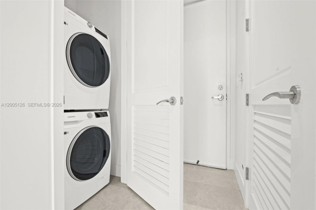 175 SE 25 Rd , Unit 2604, Miami, FL 33129 Photo