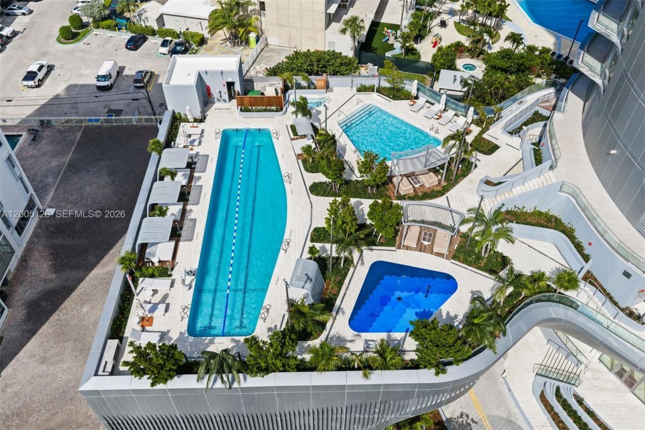 175 SE 25 Rd , Unit 2604, Miami, FL 33129 Photo