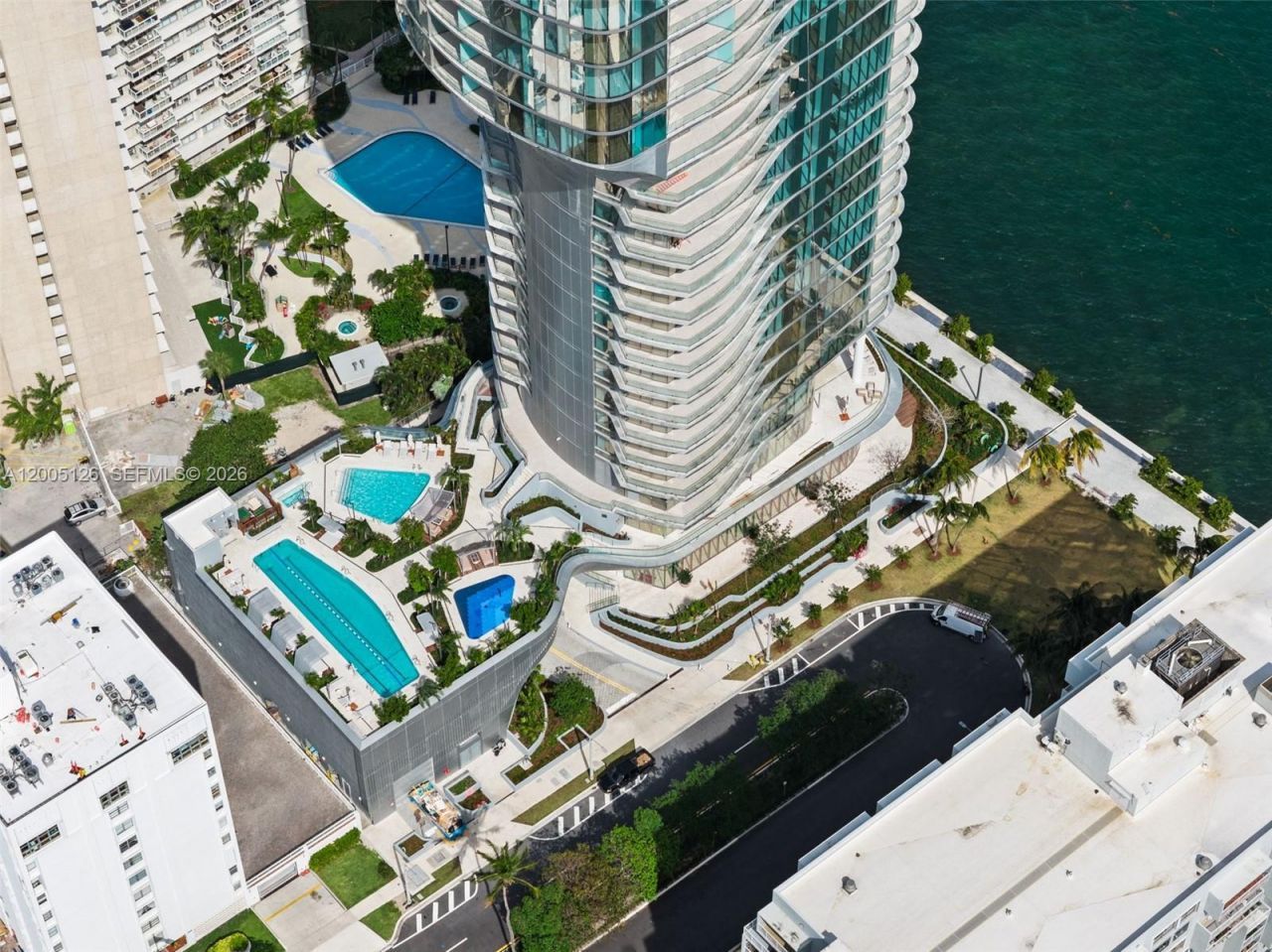 175 SE 25 Rd , Unit 2604, Miami, FL 33129 Photo