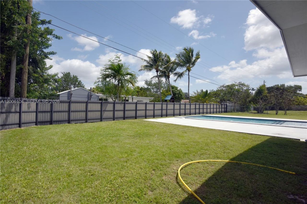 9281 SW 166th Ter , Palmetto Bay, FL 33157 Photo