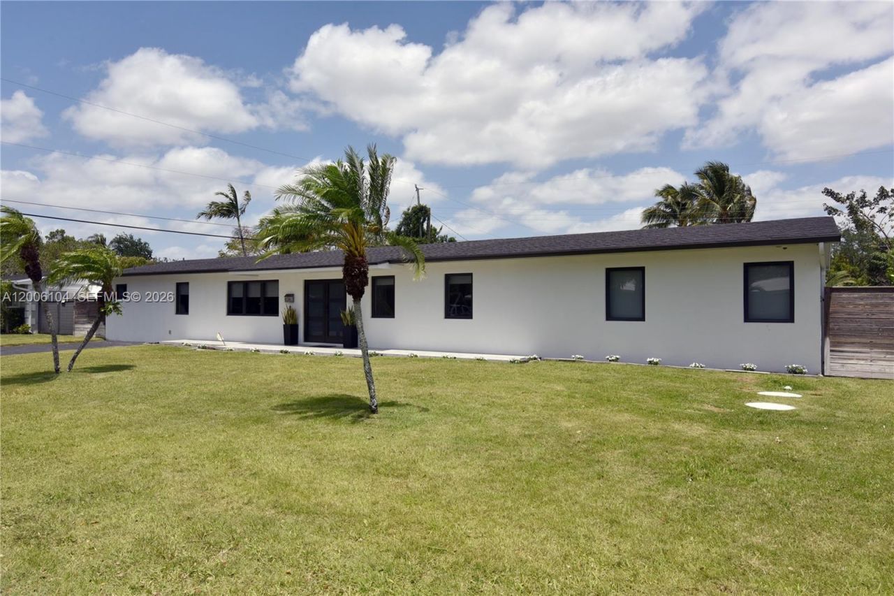 9281 SW 166th Ter , Palmetto Bay, FL 33157 Photo