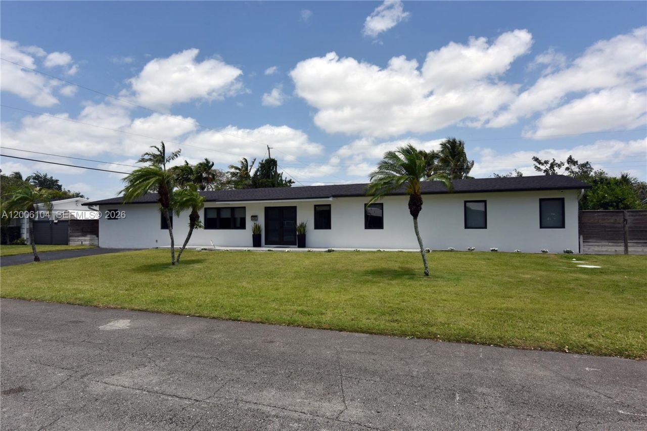 9281 SW 166th Ter , Palmetto Bay, FL 33157 Photo