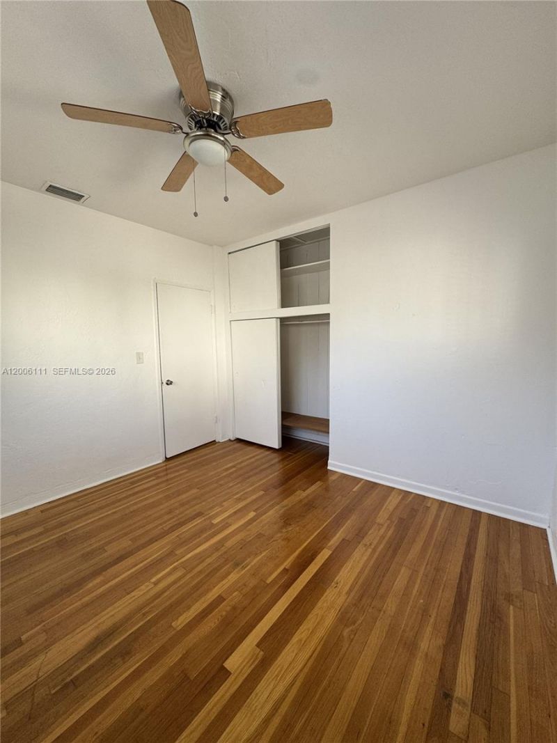 350 Madeira Ave, Unit D, Coral Gables, FL 33134 Photo