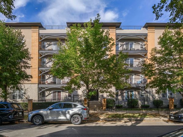 2720 W Cortland Street , Unit 105, Chicago, IL 60647