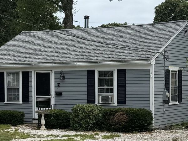 59 Cedar, Falmouth, MA 02536