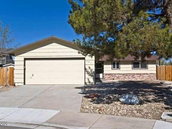 791 Rancho Via Drive, Sparks, NV 89434