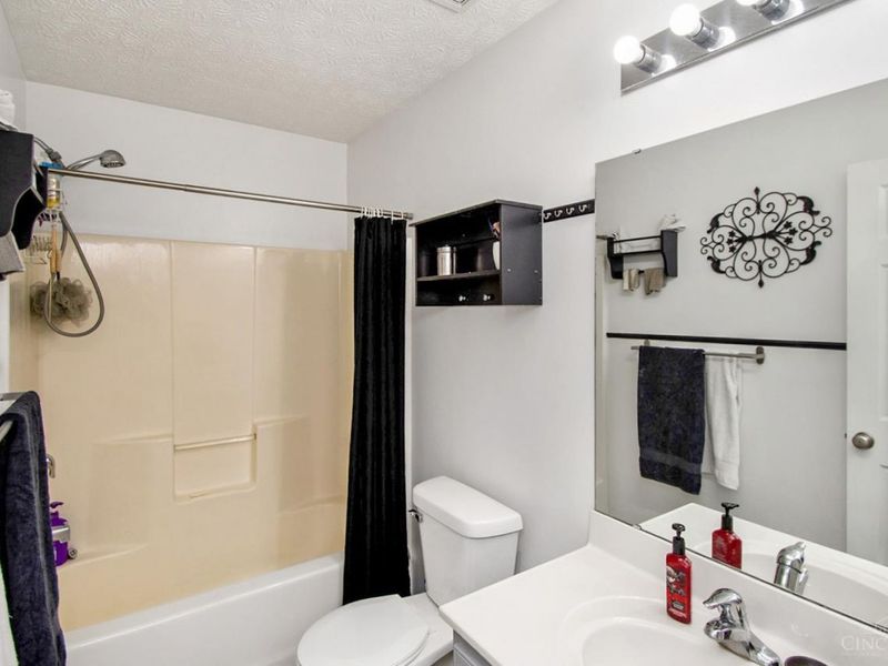 6090 Marsh Circle, Goshen Twp, OH 45140 Photo 19