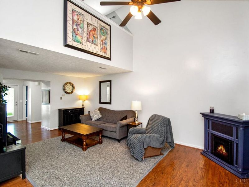 6090 Marsh Circle, Goshen Twp, OH 45140 Photo 4