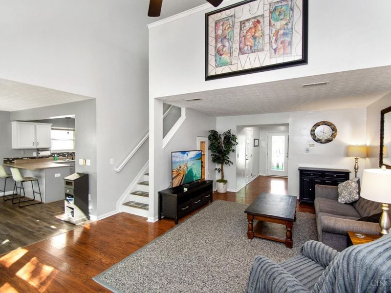 6090 Marsh Circle, Goshen Twp, OH 45140 Photo 5