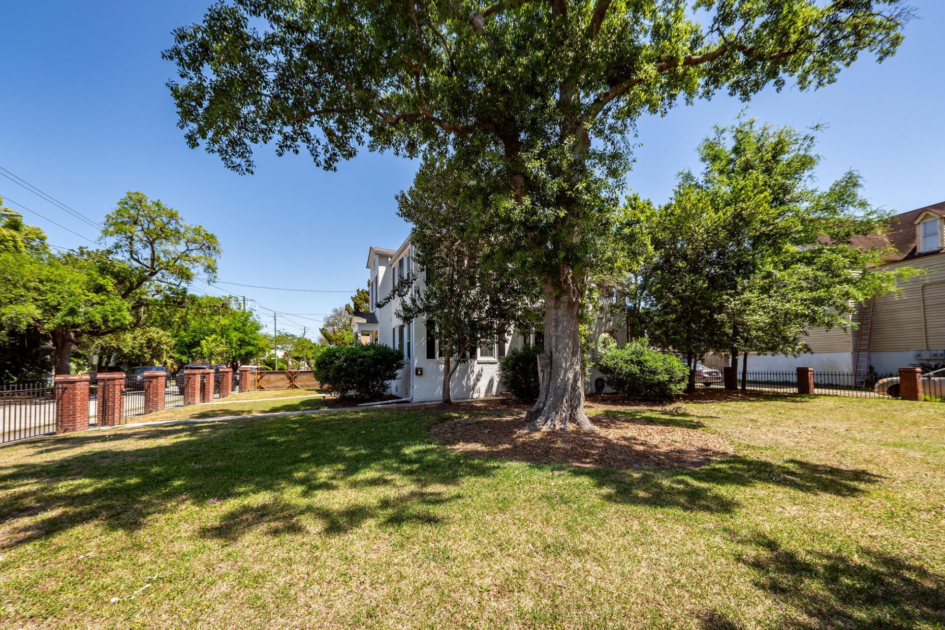 99 Sans Souci Street Photo 9