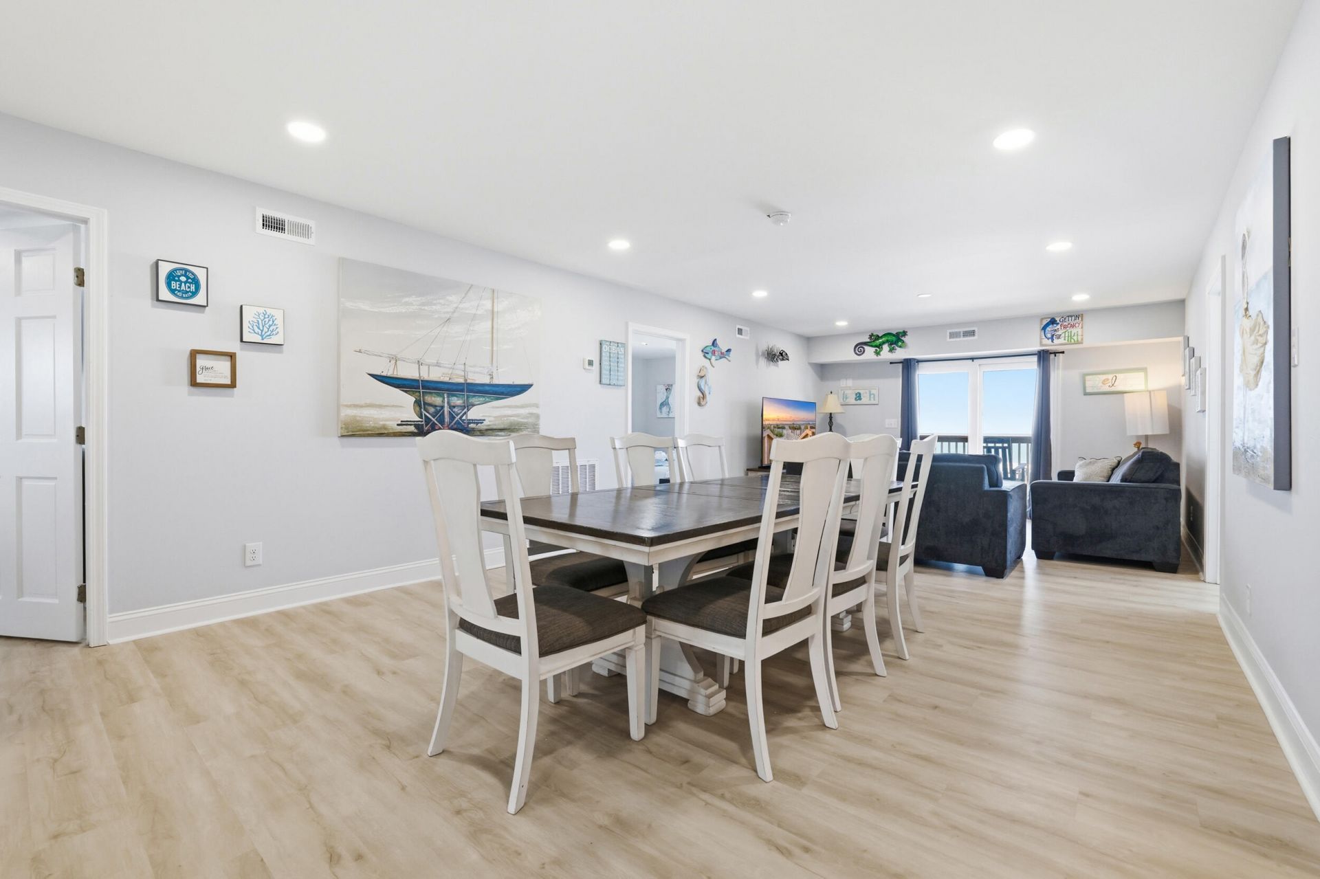 3104 N Ocean Boulevard Photo 14