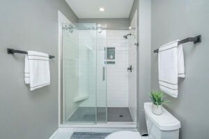 130 River Landing Drive Photo 11