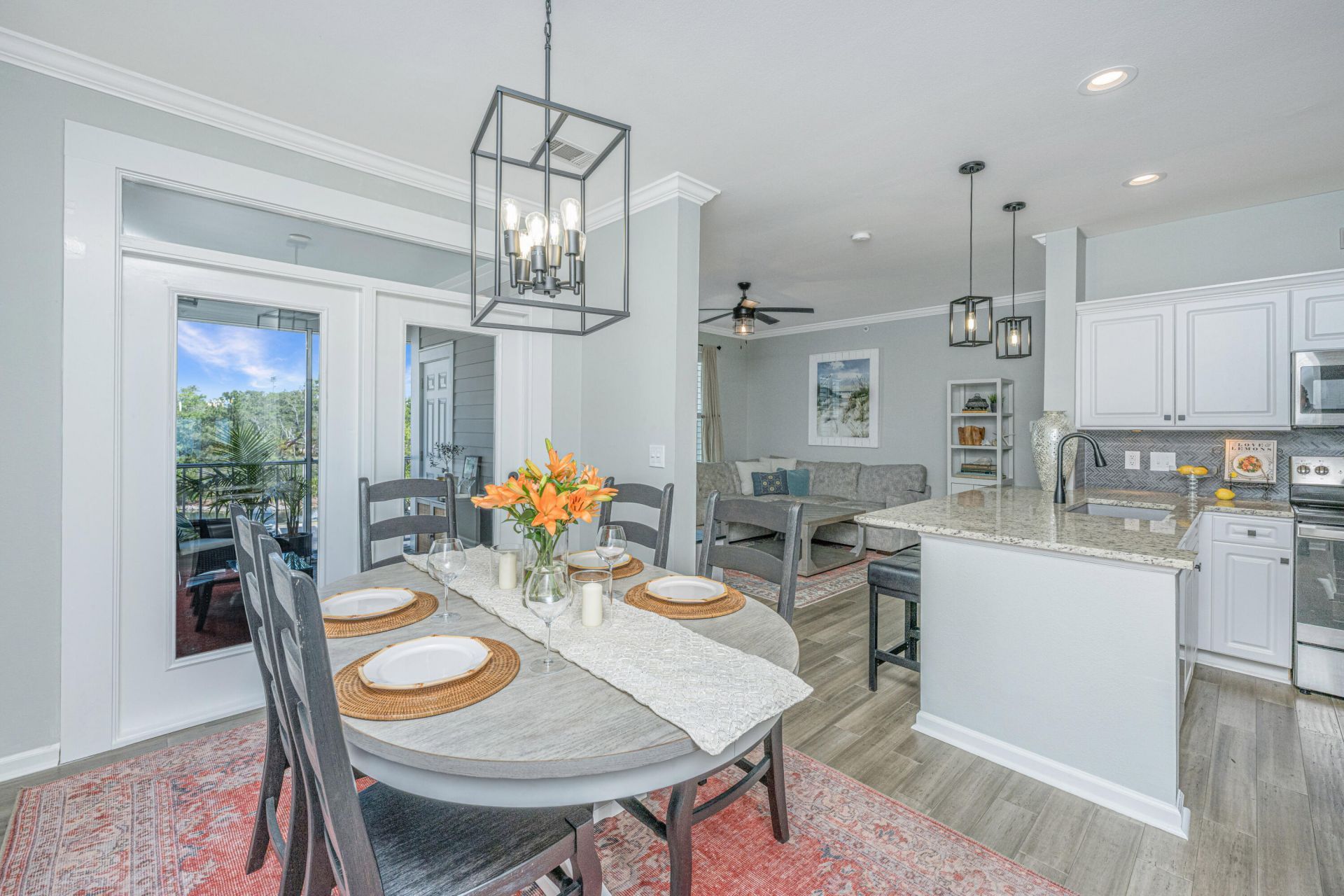 130 River Landing Drive Photo 4