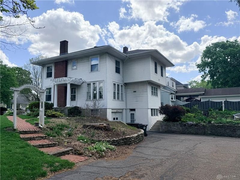 300 North King, Xenia, OH 45385 Photo 2