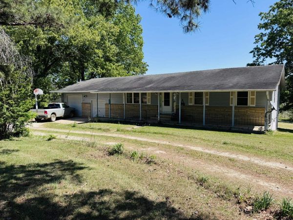 884 J Bar J Circle, Violet Hill, AR 72584