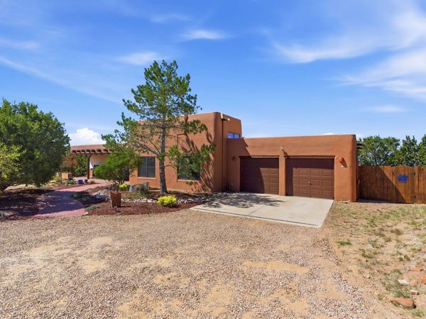 5 Avalon Place, Santa Fe, NM 87508