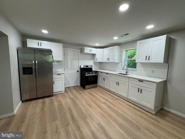44 S BRANDYWINE AVENUE, COATESVILLE, PA 19320