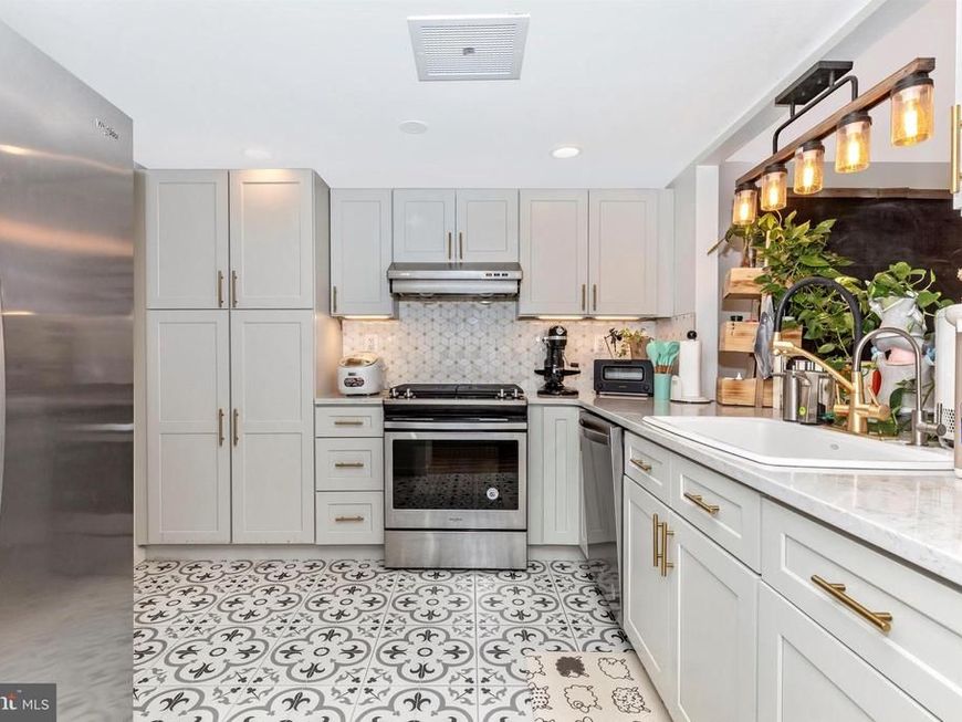 703 Mountain View Drive, Chesterbrook, PA 19087 Main Photo