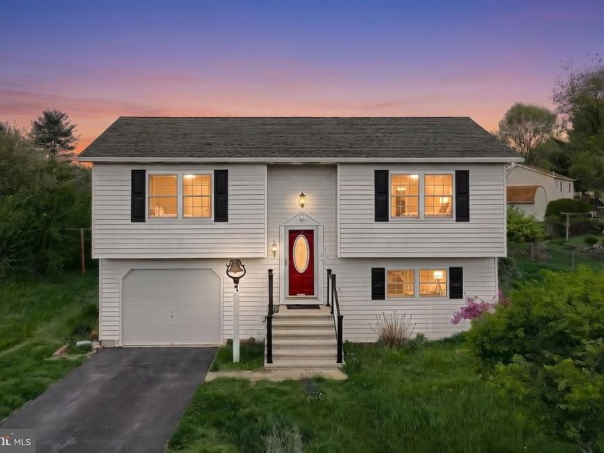 3401 Partridge Drive, Dover, PA 17315 Main Photo