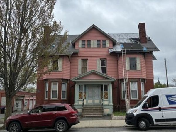 693 Dwight, Holyoke, MA 01040