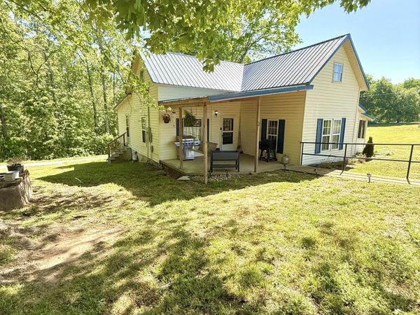 2 Hardin Loop , Westpoint, TN 38486