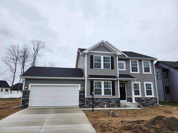 52094 Olympus Pass, Granger, IN 46530