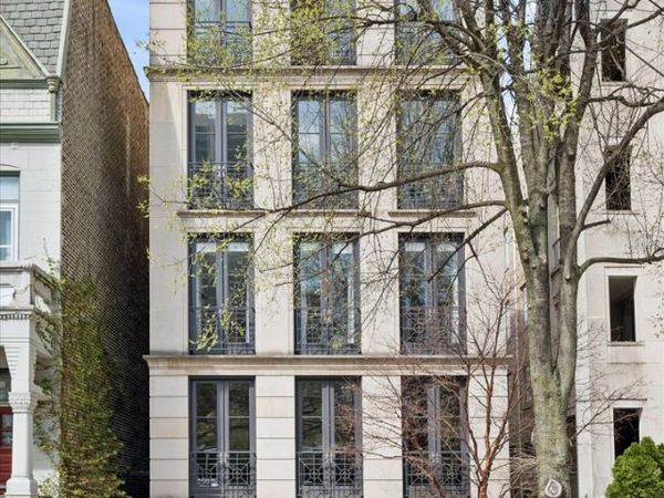 1418 N LaSalle Drive , Unit 3, Chicago, IL 60610