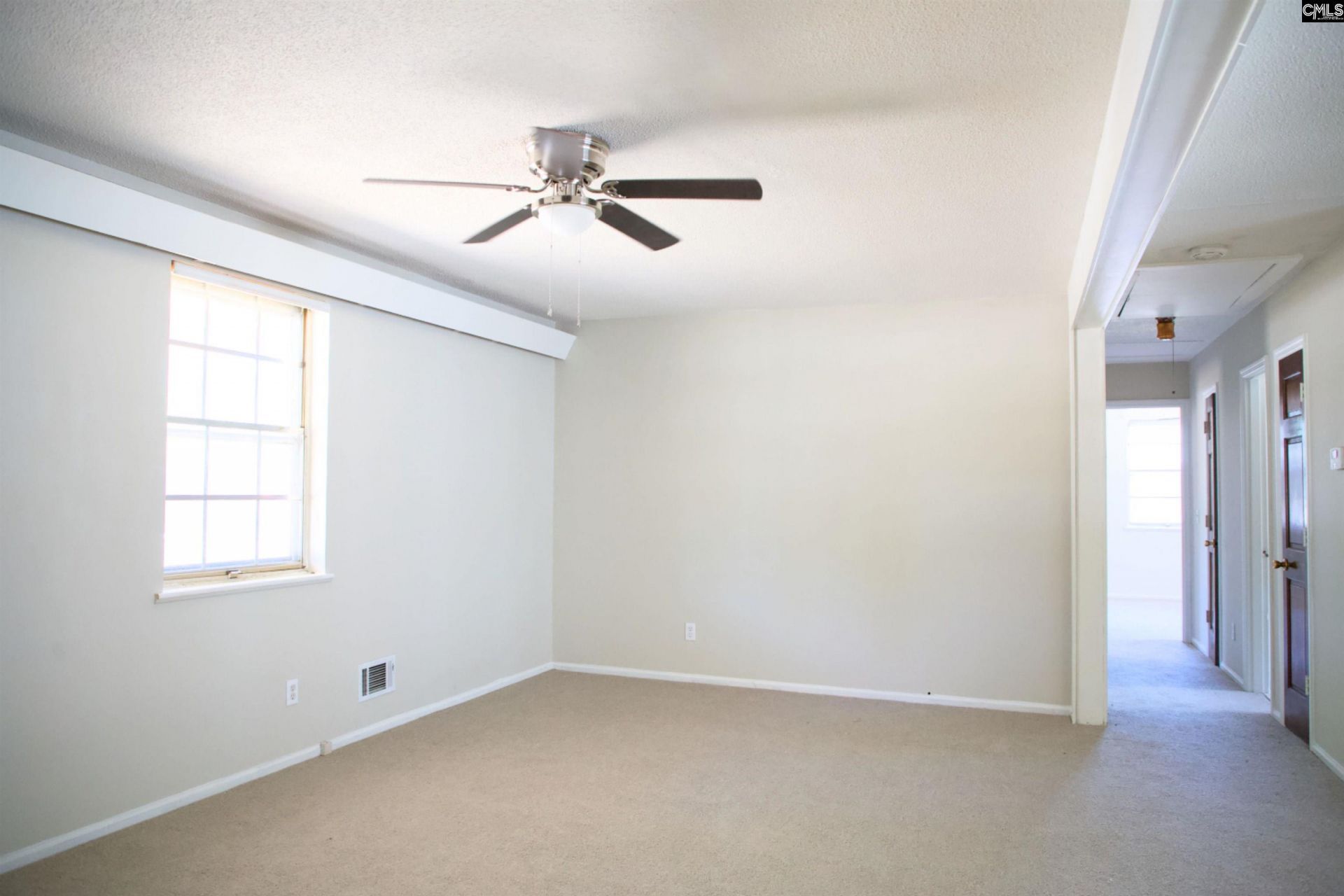 826 Jefferson Street Photo 10